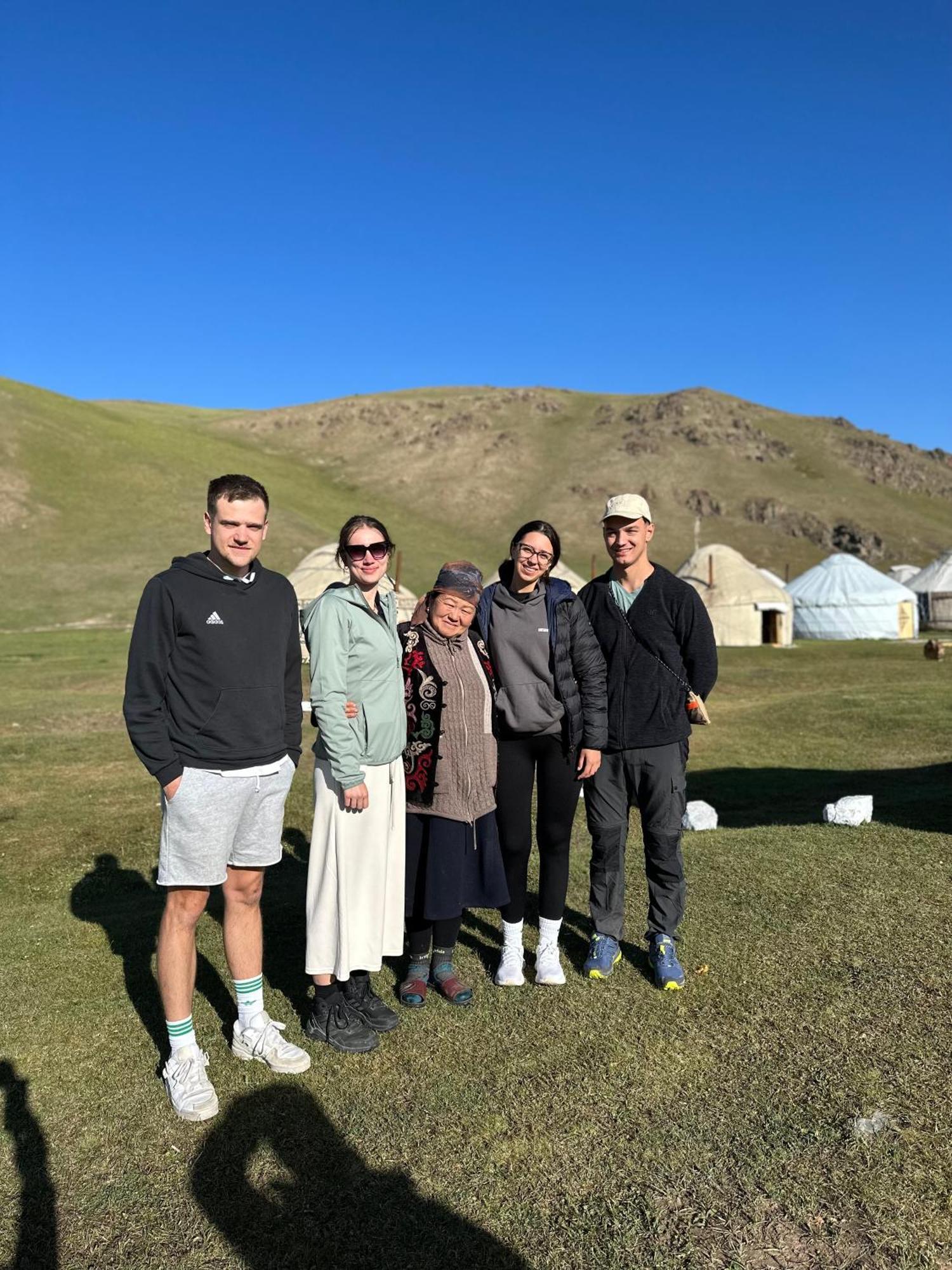 Yurt Camp Azamat At Song Kol Lake Bagysh Exterior photo